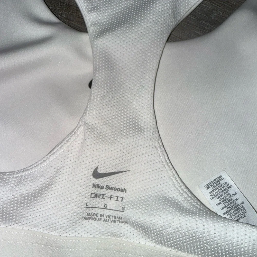 Nike set pants & tank size M/L for girls 👧